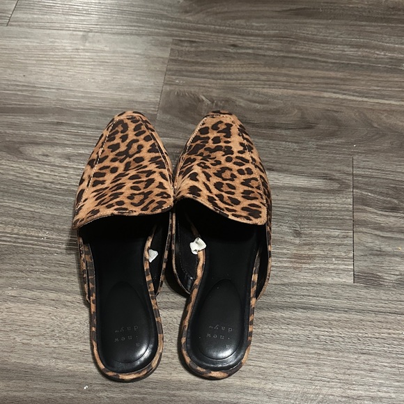a new day Leopard Print Women's Loafers - Picture 3 of 6
